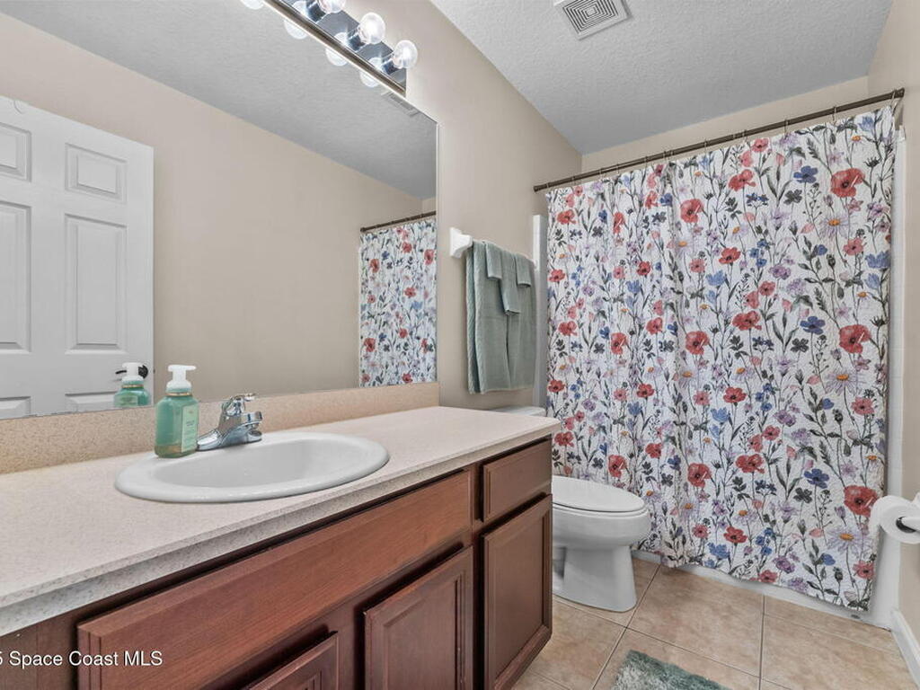 2690 Revolution Street, Melbourne, FL 32935