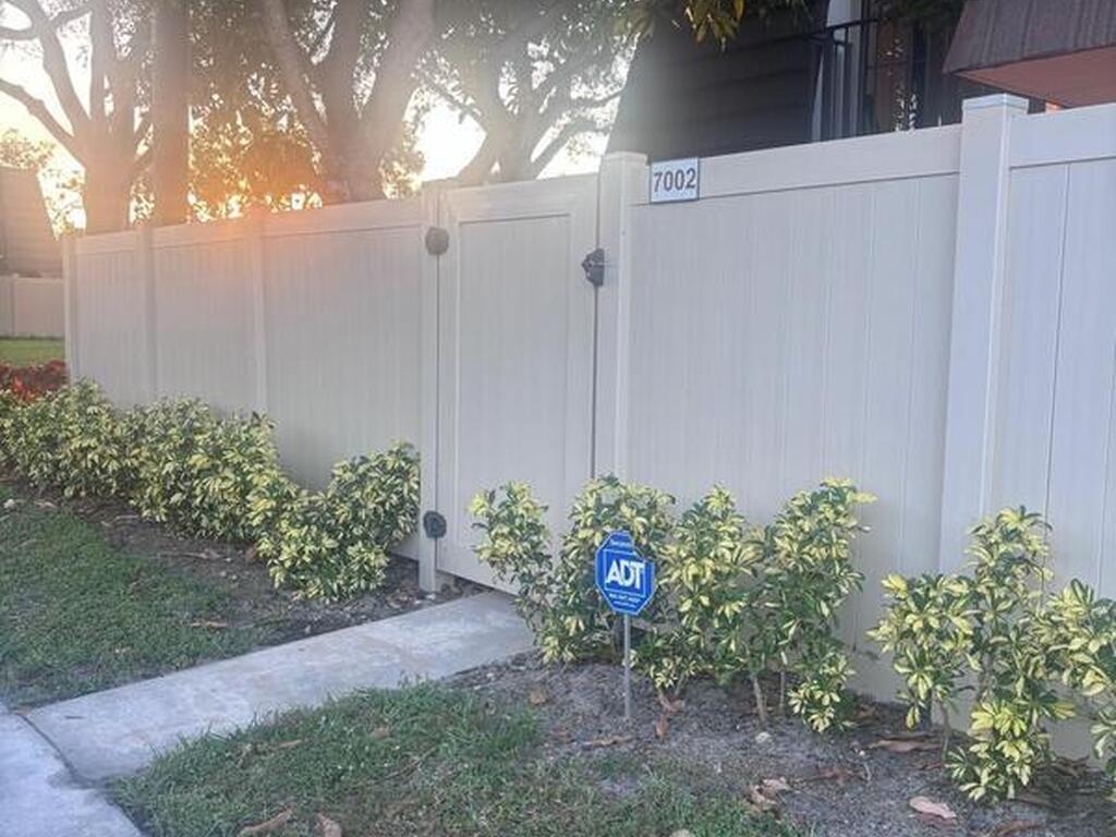 7002 70th Way, West Palm Beach, FL 33407