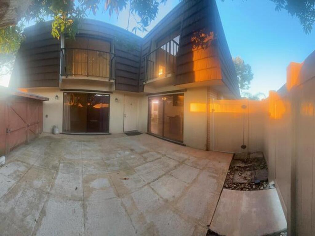 7002 70th Way, West Palm Beach, FL 33407