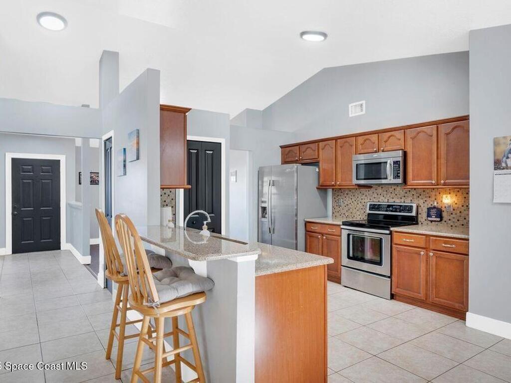 1260 Monument Avenue, Palm Bay, FL 32909