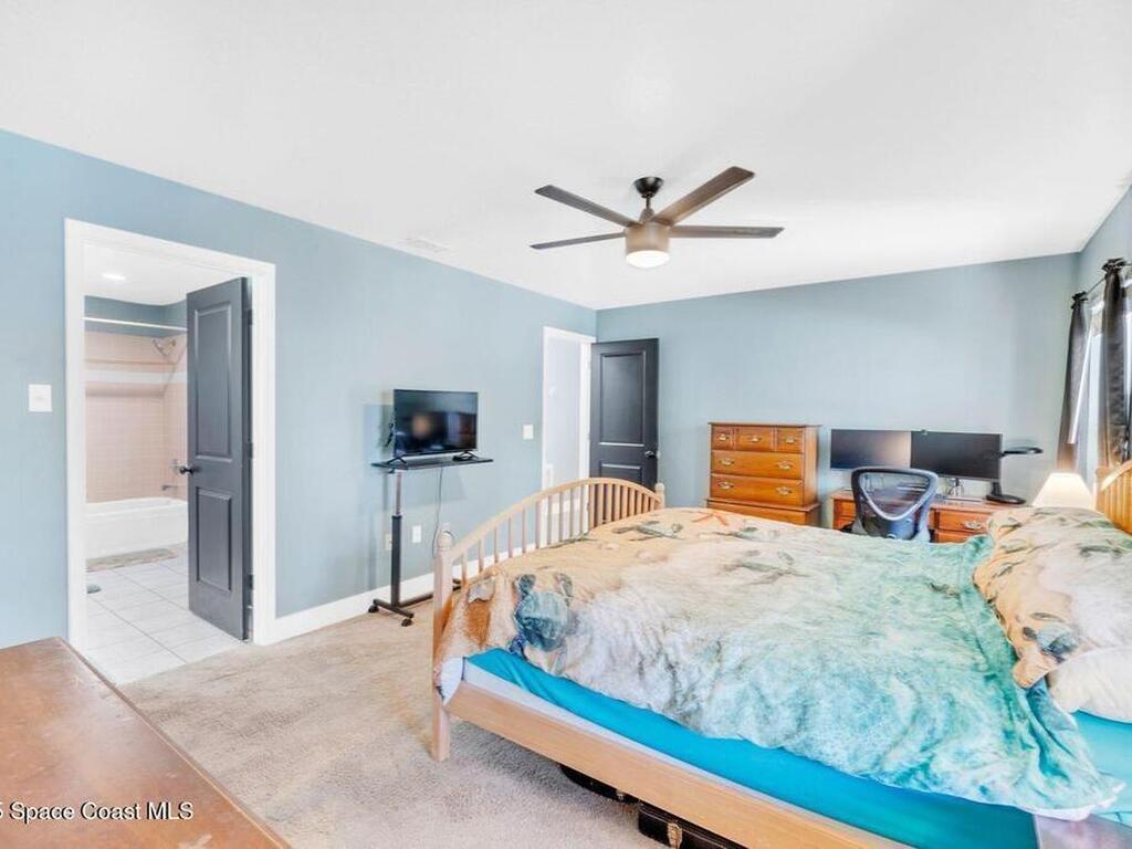 1260 Monument Avenue, Palm Bay, FL 32909