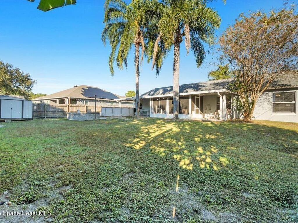 1260 Monument Avenue, Palm Bay, FL 32909