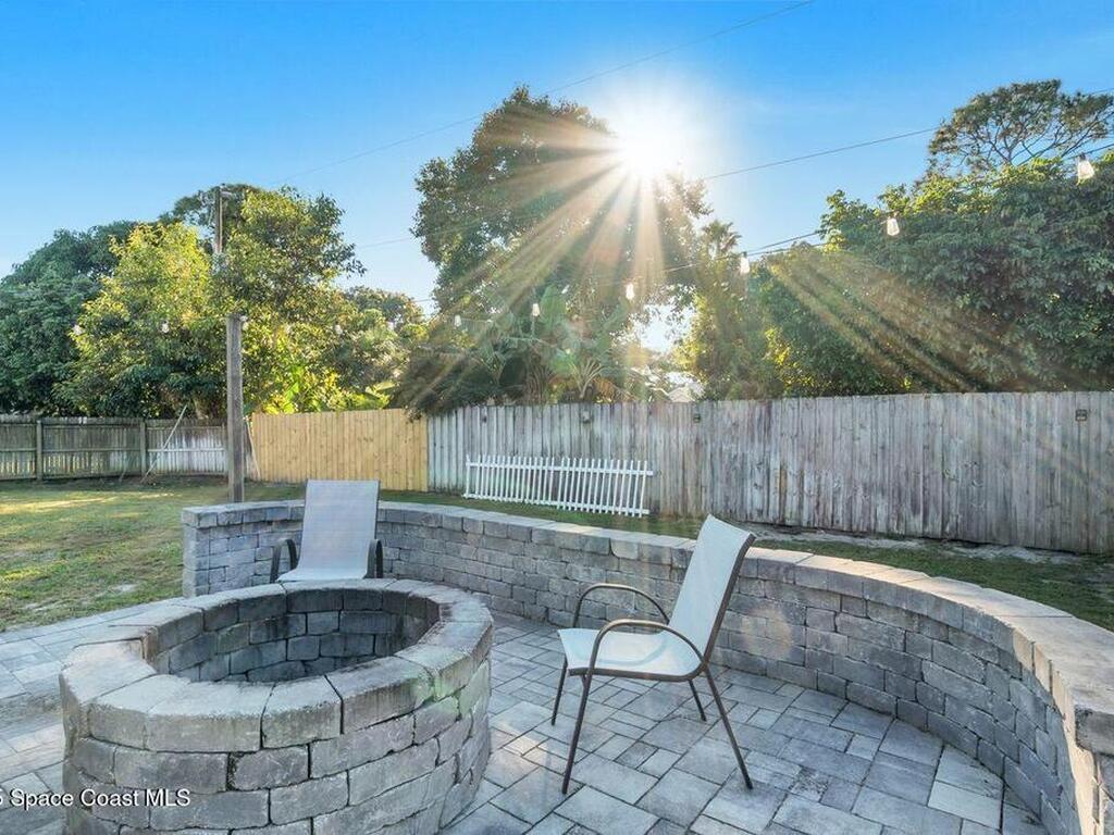 1260 Monument Avenue, Palm Bay, FL 32909