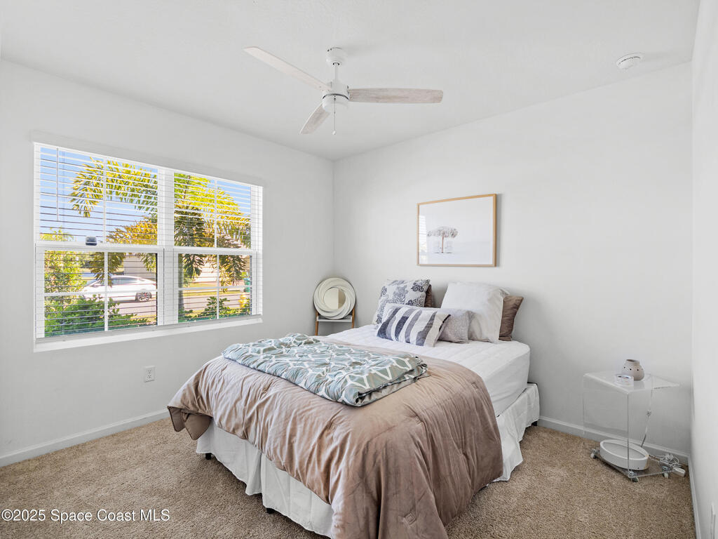 5678 Waterfall Place, Grant, FL 32949