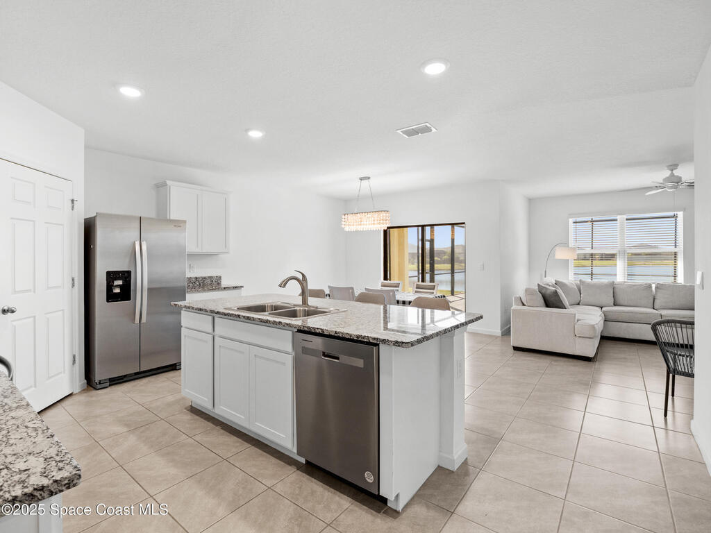 5678 Waterfall Place, Grant, FL 32949