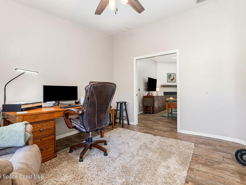 3905 Turkey Point Drive, Melbourne, FL 32934