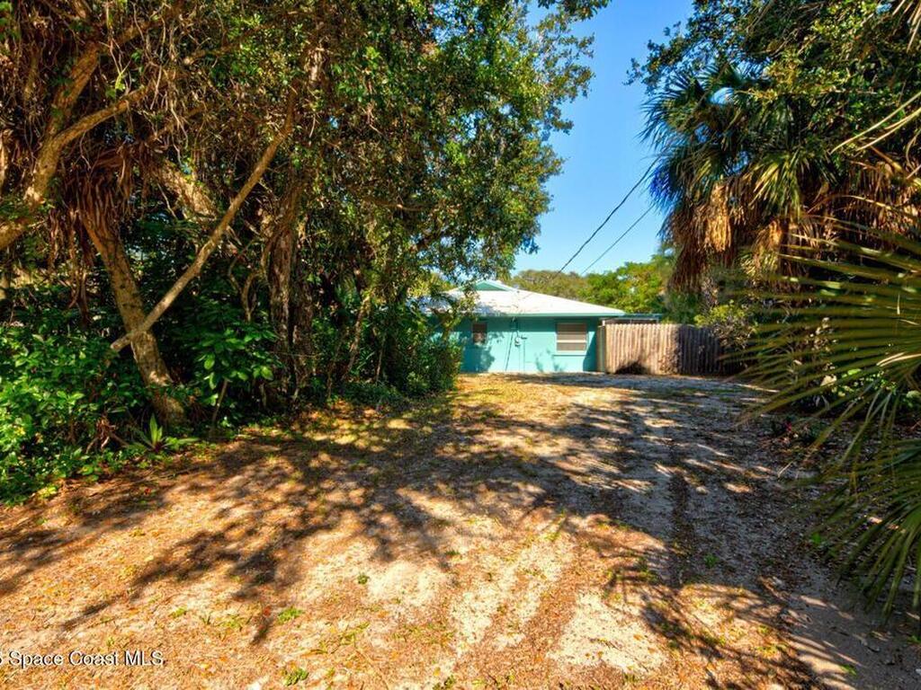 6545 Floridana Avenue, Melbourne Beach, FL 32951