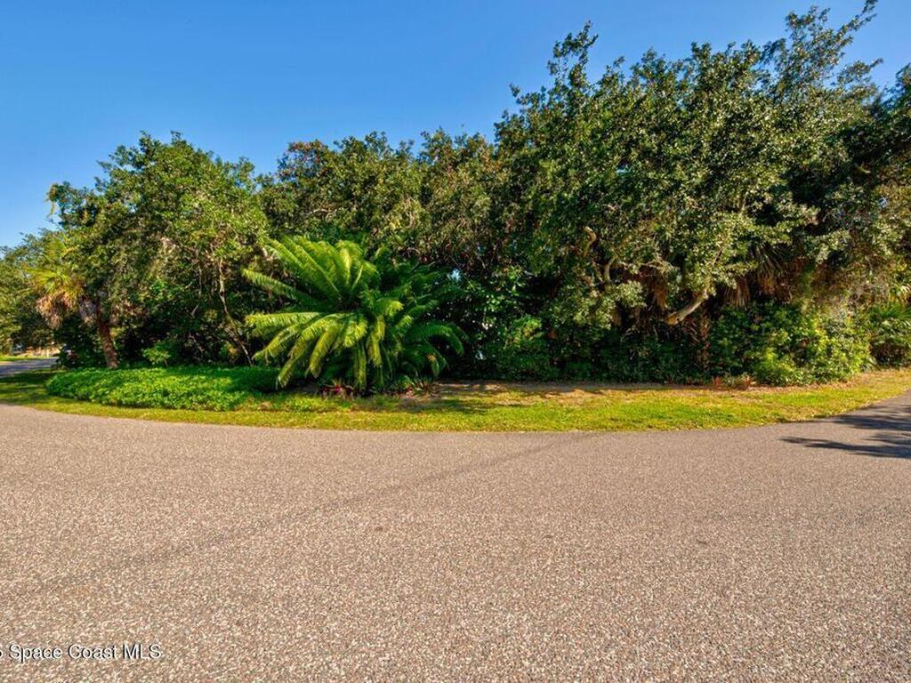 6545 Floridana Avenue, Melbourne Beach, FL 32951