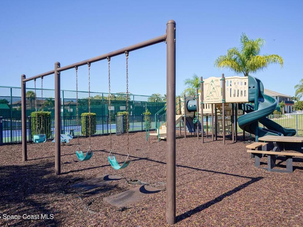 256 Lanternback Island Drive, Satellite Beach, FL 32937