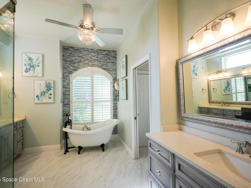 256 Lanternback Island Drive, Satellite Beach, FL 32937