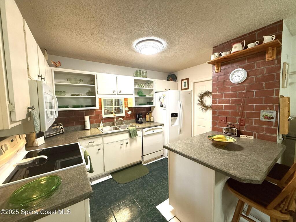 2313 Manor Drive, Palm Bay, FL 32905