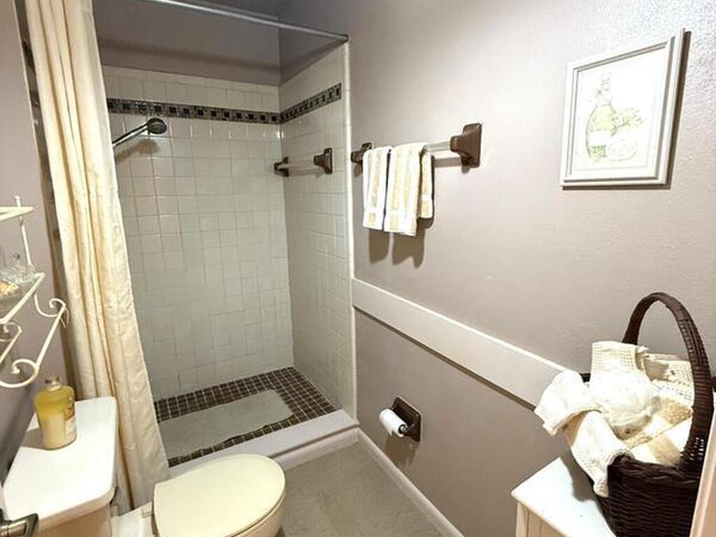 2313 Manor Drive, Palm Bay, FL 32905