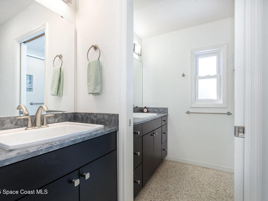 6203 Ridgewood Avenue, Cocoa Beach, FL 32931