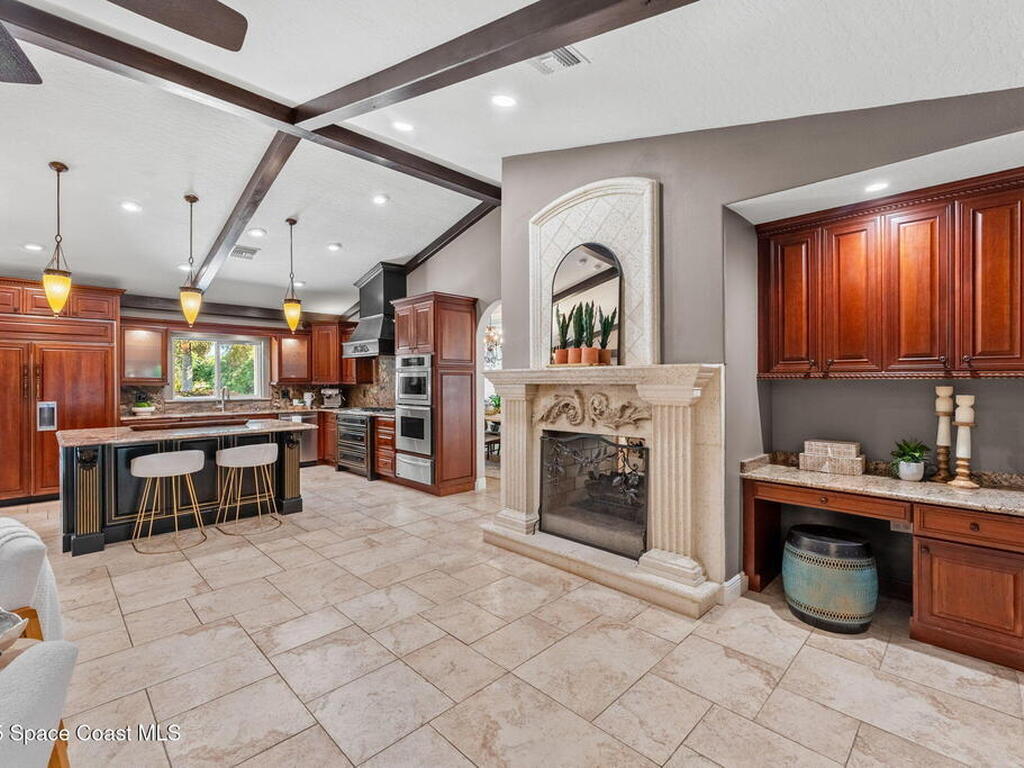 6215 S Tropical Trail, Merritt Island, FL 32952