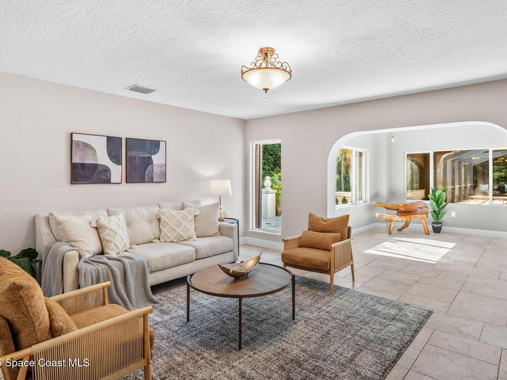 6215 S Tropical Trail, Merritt Island, FL 32952