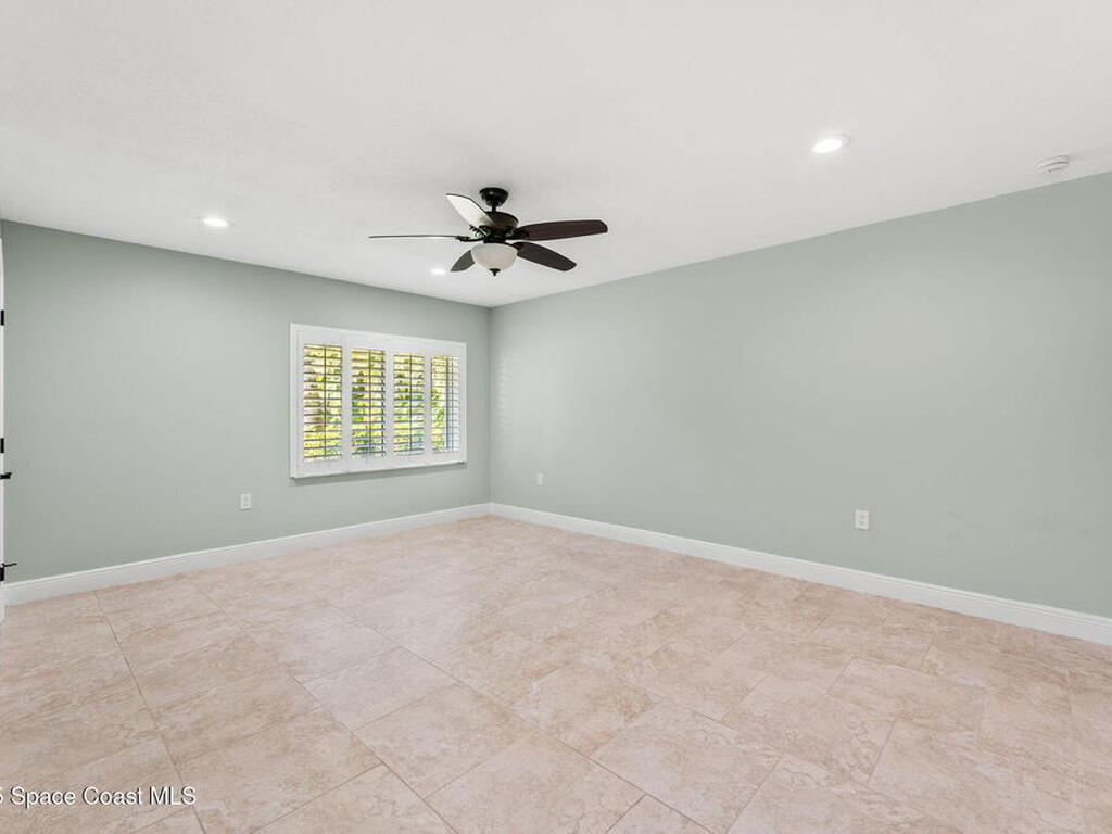 6215 S Tropical Trail, Merritt Island, FL 32952