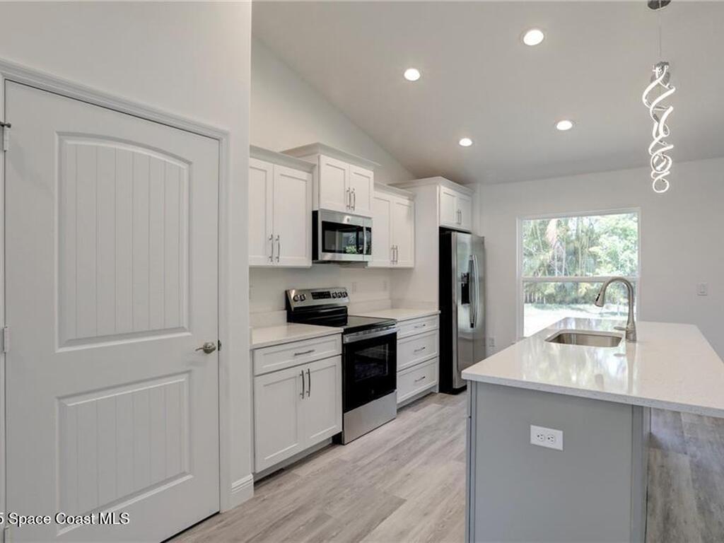 485 Periwinkle Drive, Sebastian, FL 32958