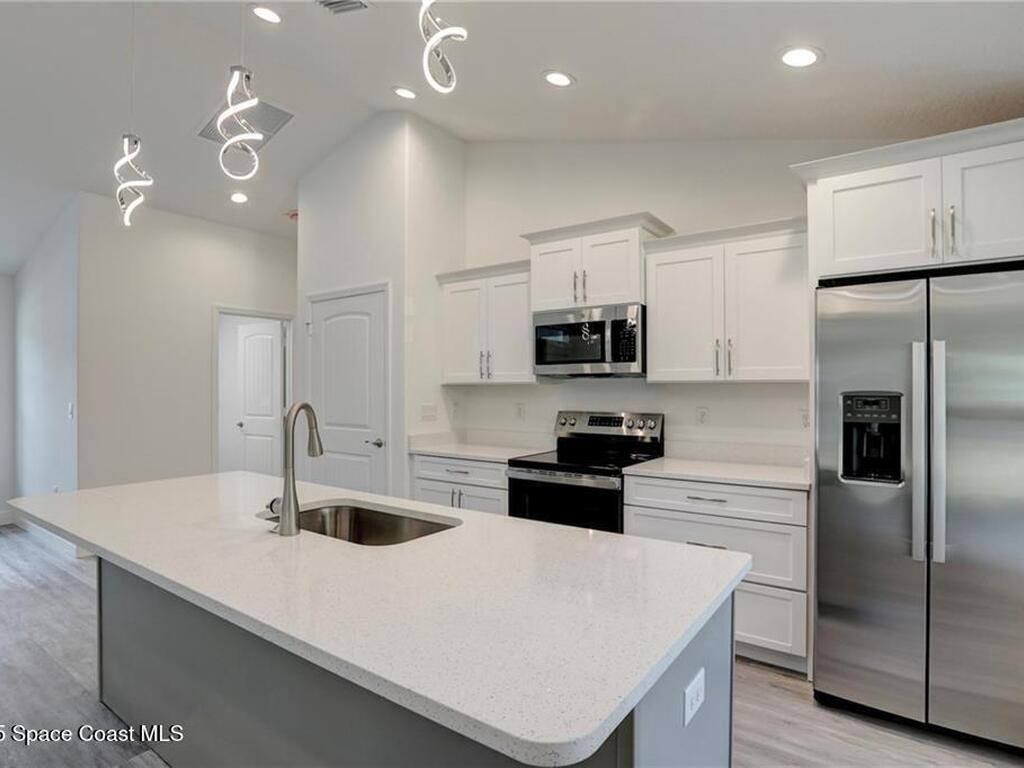 485 Periwinkle Drive, Sebastian, FL 32958