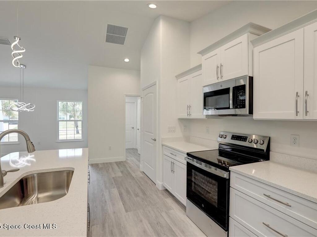 485 Periwinkle Drive, Sebastian, FL 32958