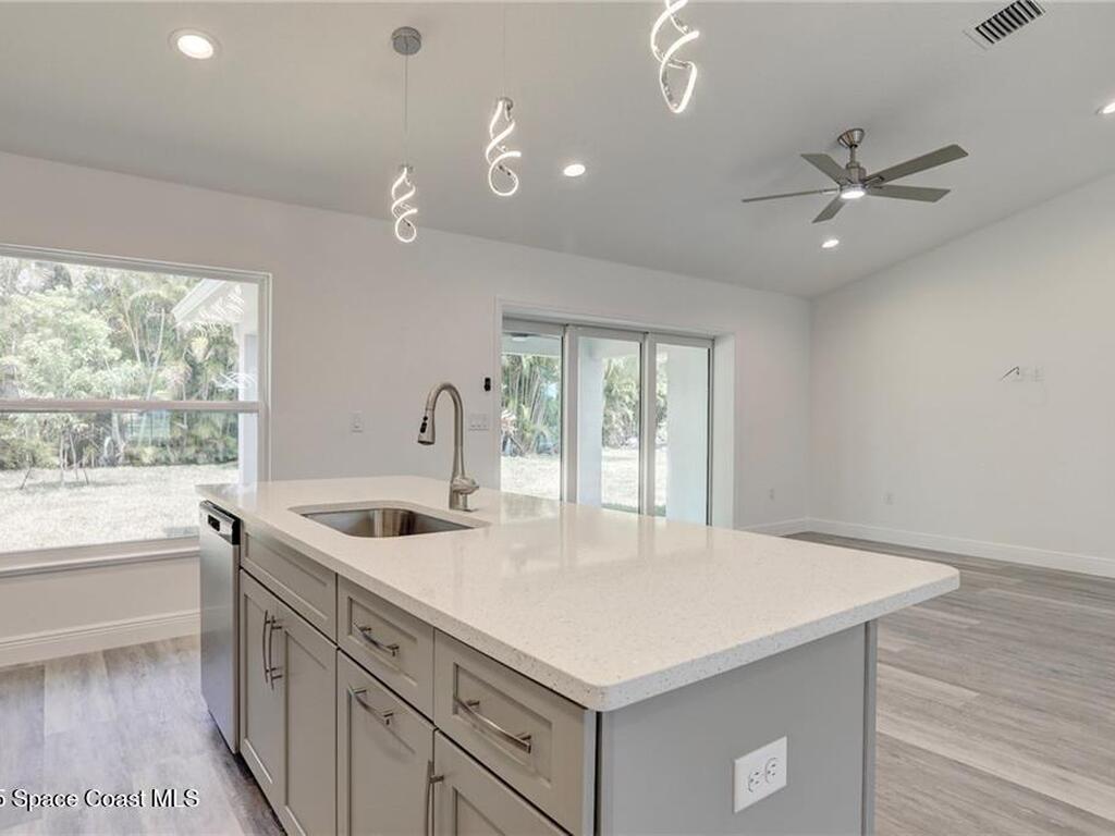 485 Periwinkle Drive, Sebastian, FL 32958