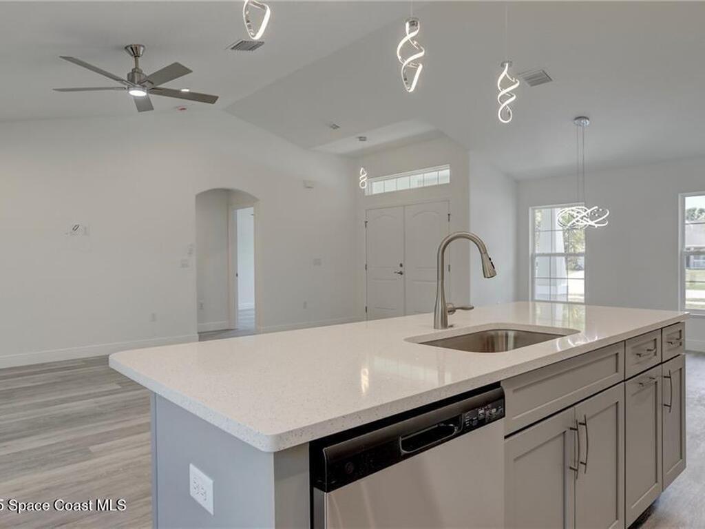 485 Periwinkle Drive, Sebastian, FL 32958