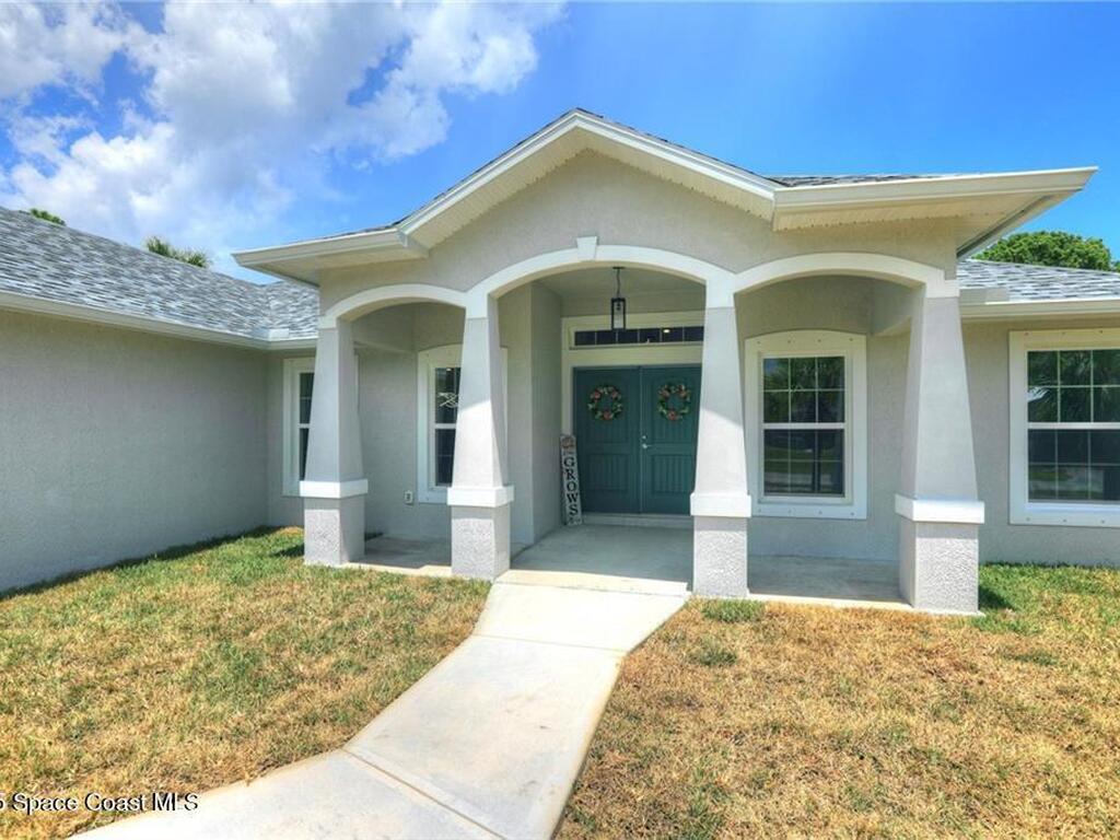 485 Periwinkle Drive, Sebastian, FL 32958