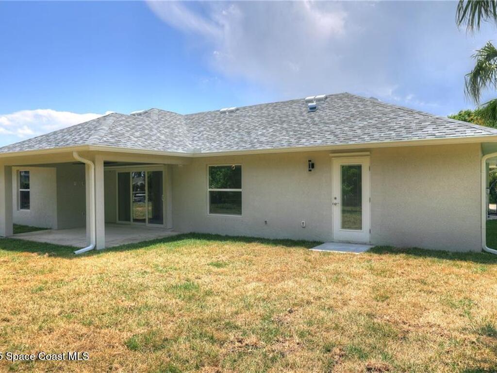 485 Periwinkle Drive, Sebastian, FL 32958