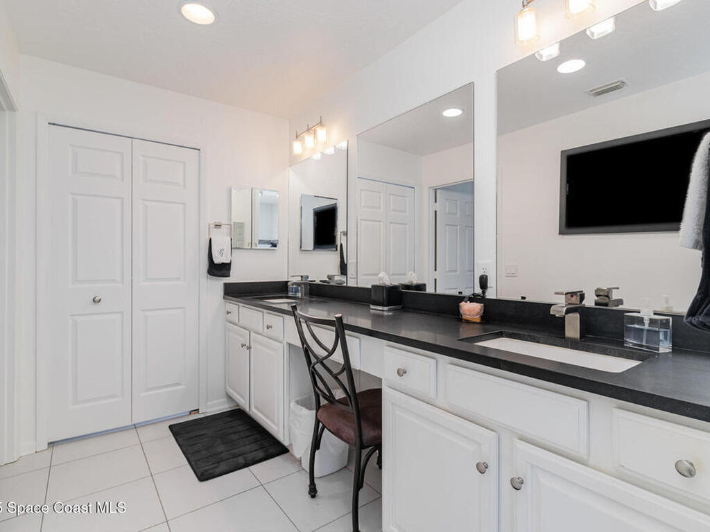 1290 Mayflower Avenue, Suntree, FL 32940