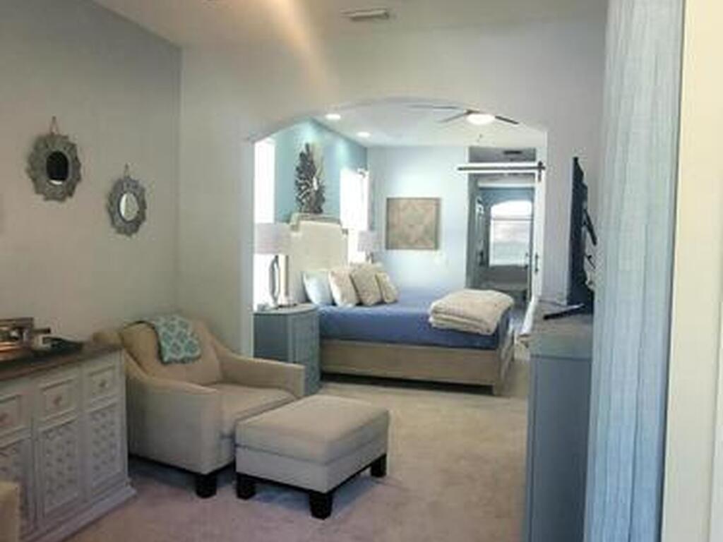 680 Easton Forest Circle Circle, Palm Bay, FL 32909