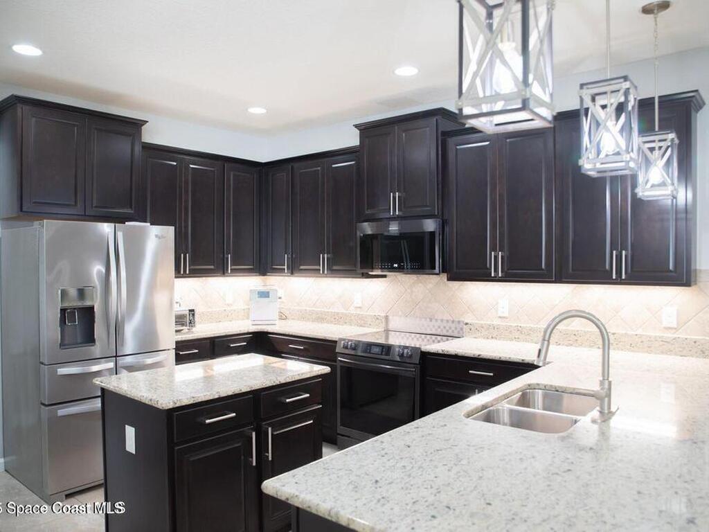 680 Easton Forest Circle Circle, Palm Bay, FL 32909