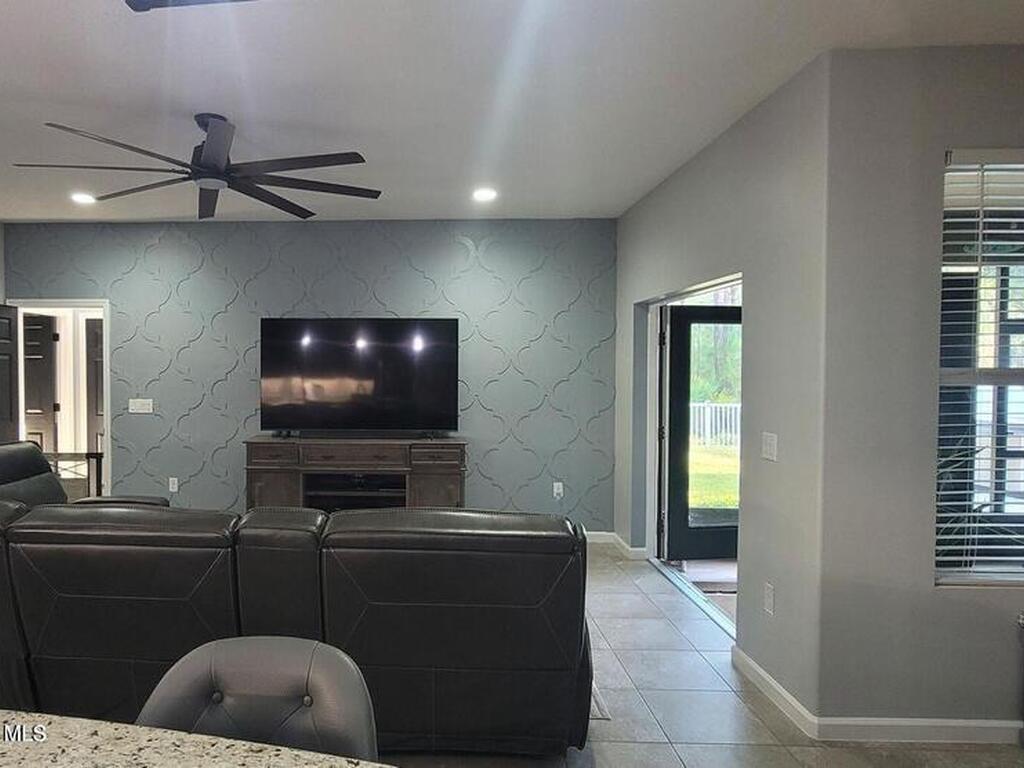 680 Easton Forest Circle Circle, Palm Bay, FL 32909