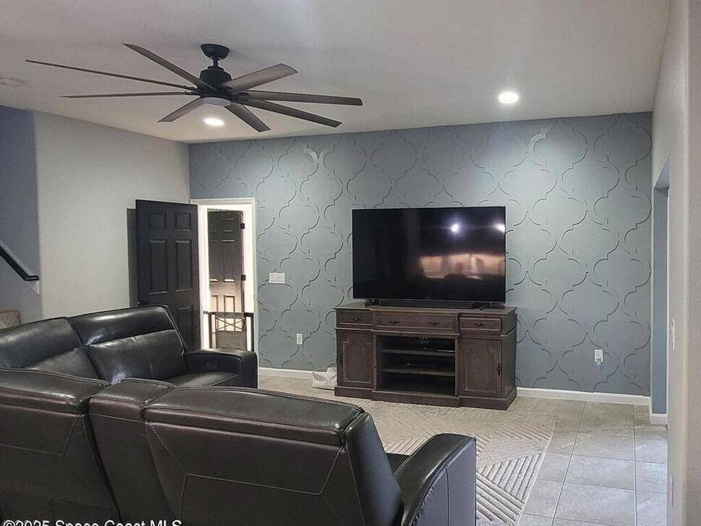 680 Easton Forest Circle Circle, Palm Bay, FL 32909