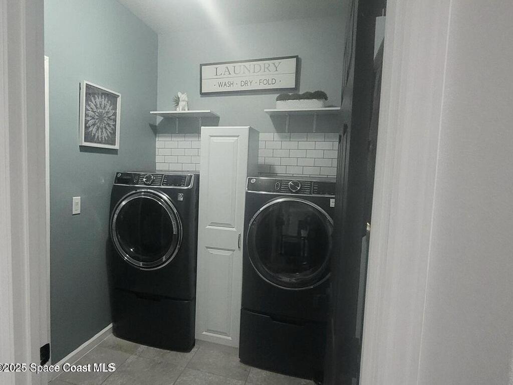 680 Easton Forest Circle Circle, Palm Bay, FL 32909