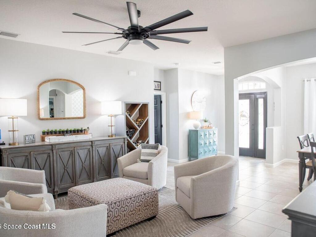 680 Easton Forest Circle Circle, Palm Bay, FL 32909