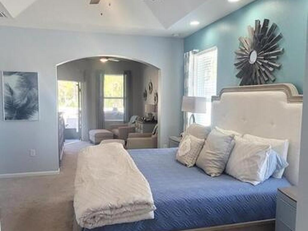 680 Easton Forest Circle Circle, Palm Bay, FL 32909