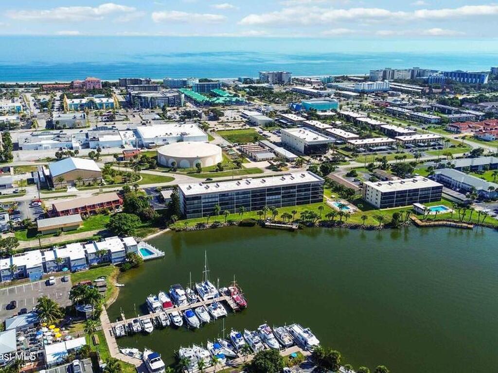 4125 W End Road, Cocoa Beach, FL 32931