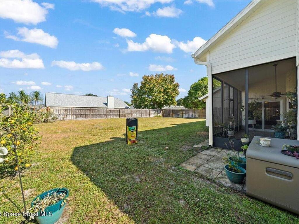 910 Brookshire Circle, Malabar, FL 32950