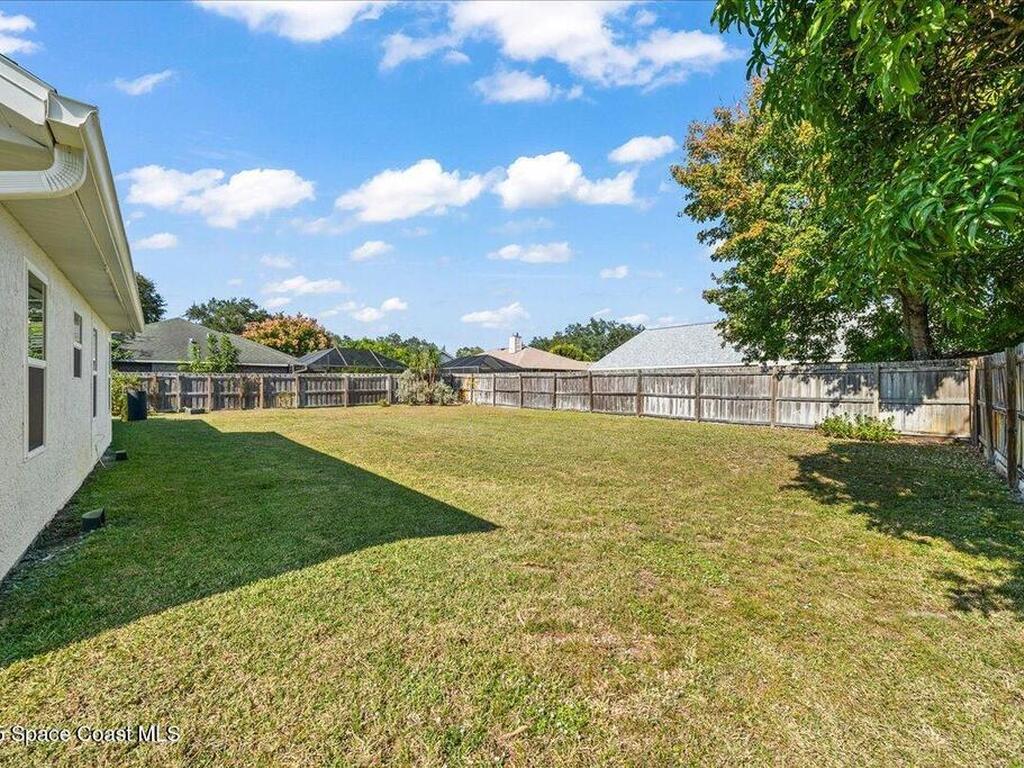 910 Brookshire Circle, Malabar, FL 32950