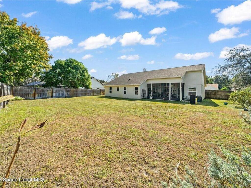 910 Brookshire Circle, Malabar, FL 32950