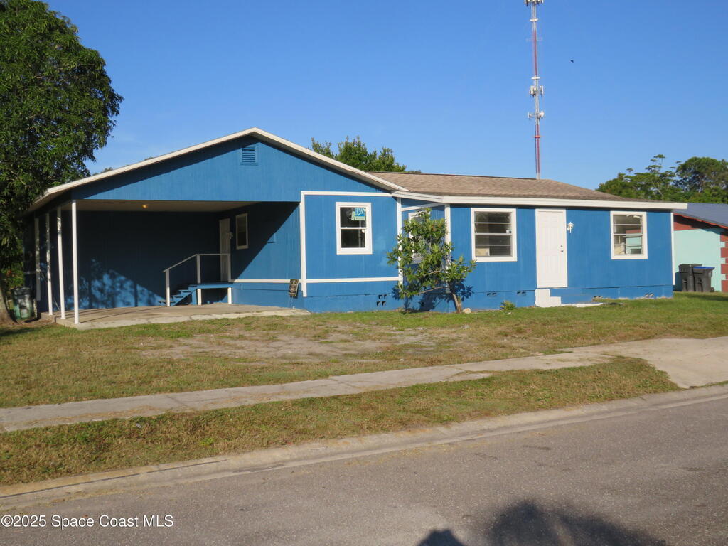 1690 Elizabeth Avenue, Titusville, FL 32780