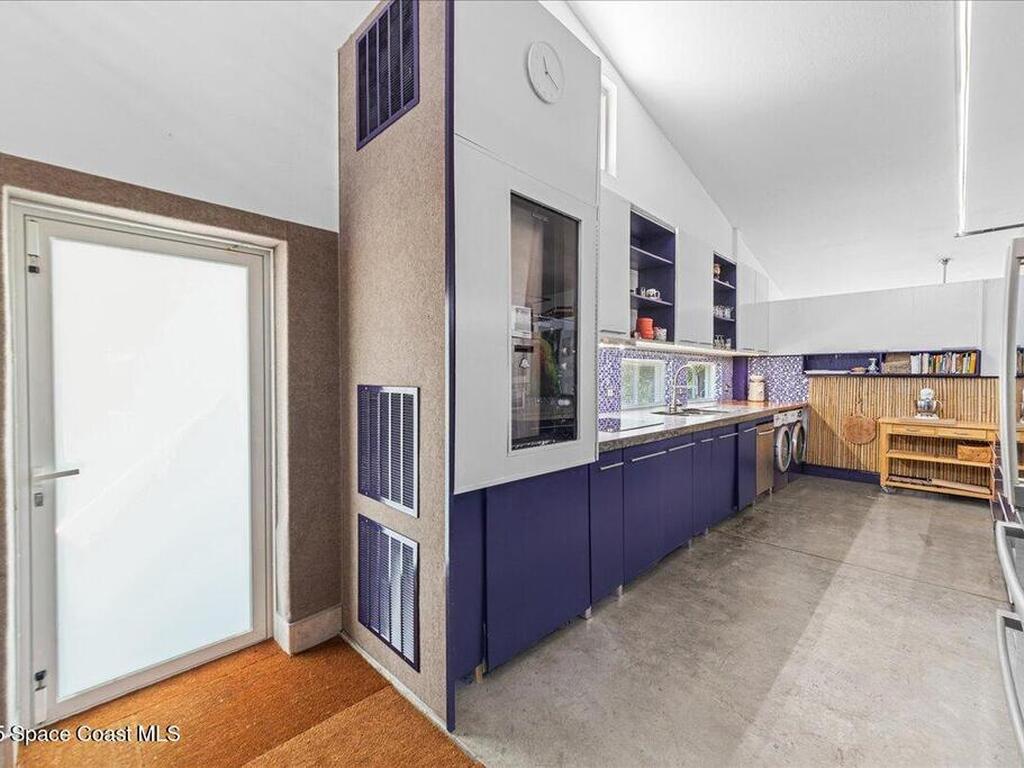 7144 Floridana Avenue, Melbourne Beach, FL 32951