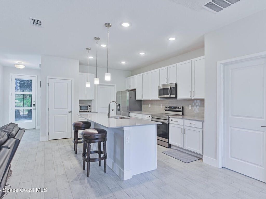 951 Sareta Street, Palm Bay, FL 32909