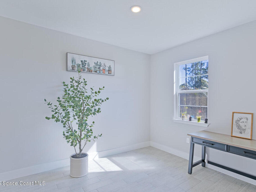 951 Sareta Street, Palm Bay, FL 32909