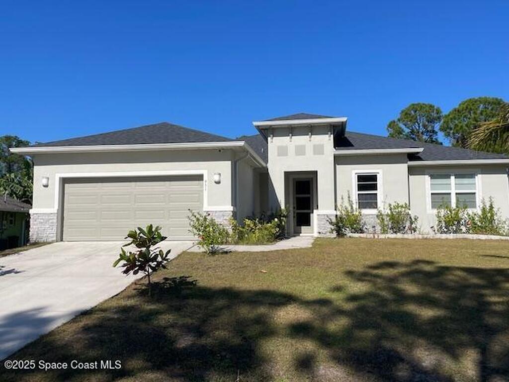951 Sareta Street, Palm Bay, FL 32909