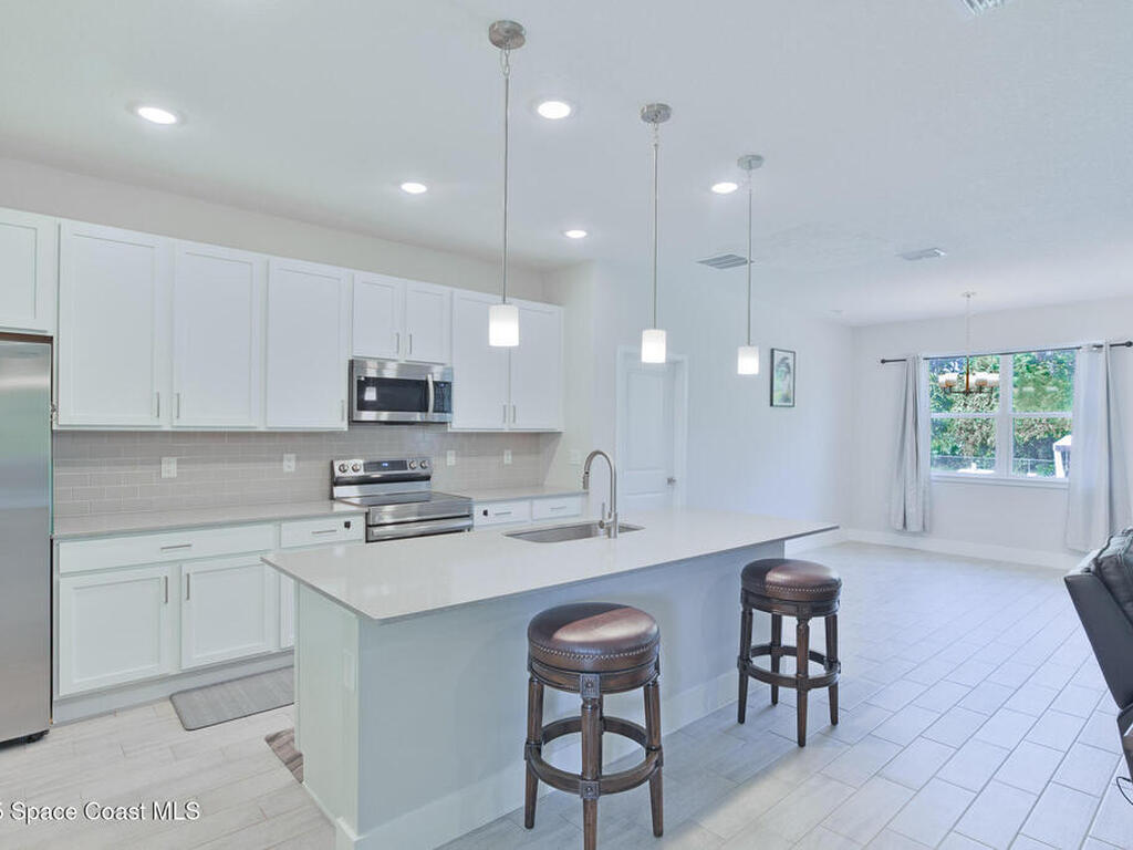 951 Sareta Street, Palm Bay, FL 32909