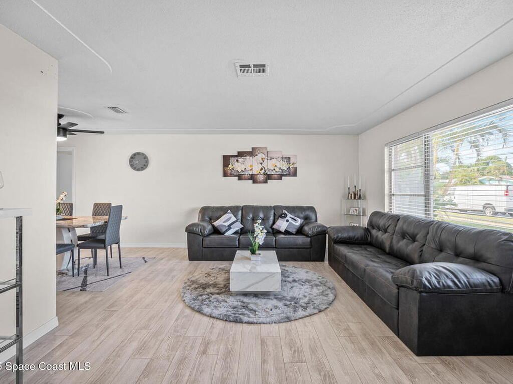 1505 W Central Avenue, Merritt Island, FL 32952