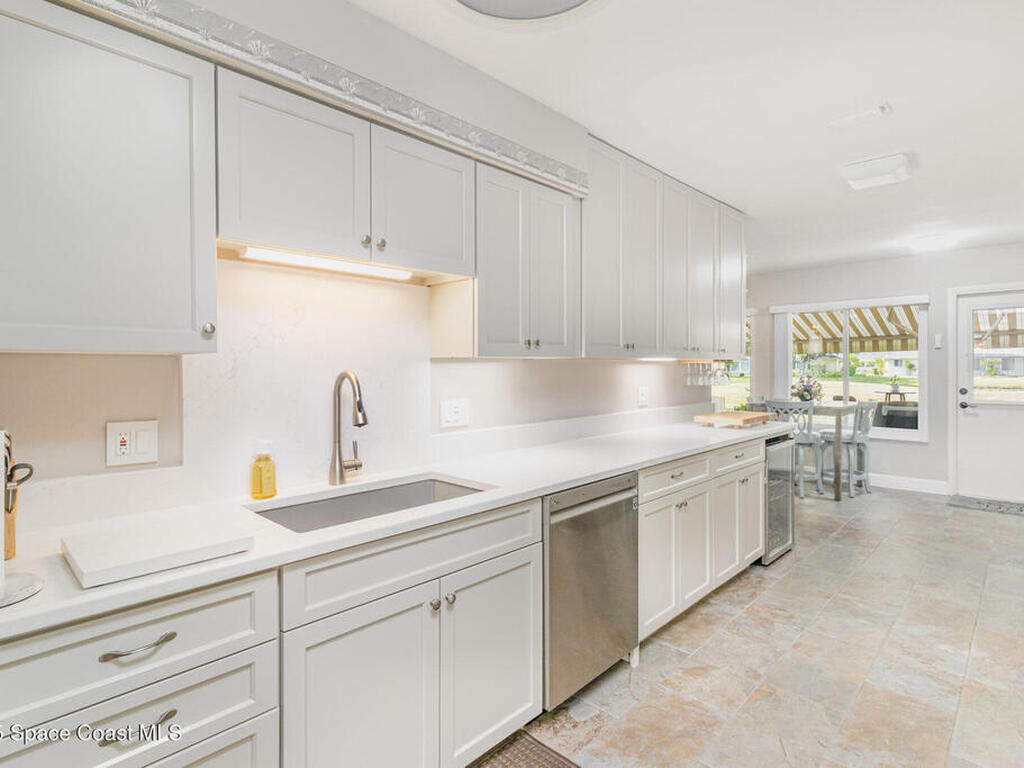 1332 Pilgrim Avenue, Melbourne, FL 32940