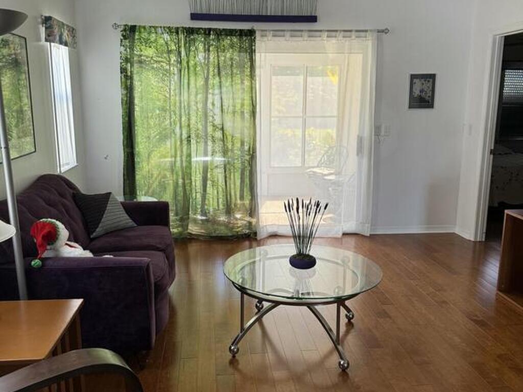 870 Cross Lake Drive, Melbourne, FL 32901