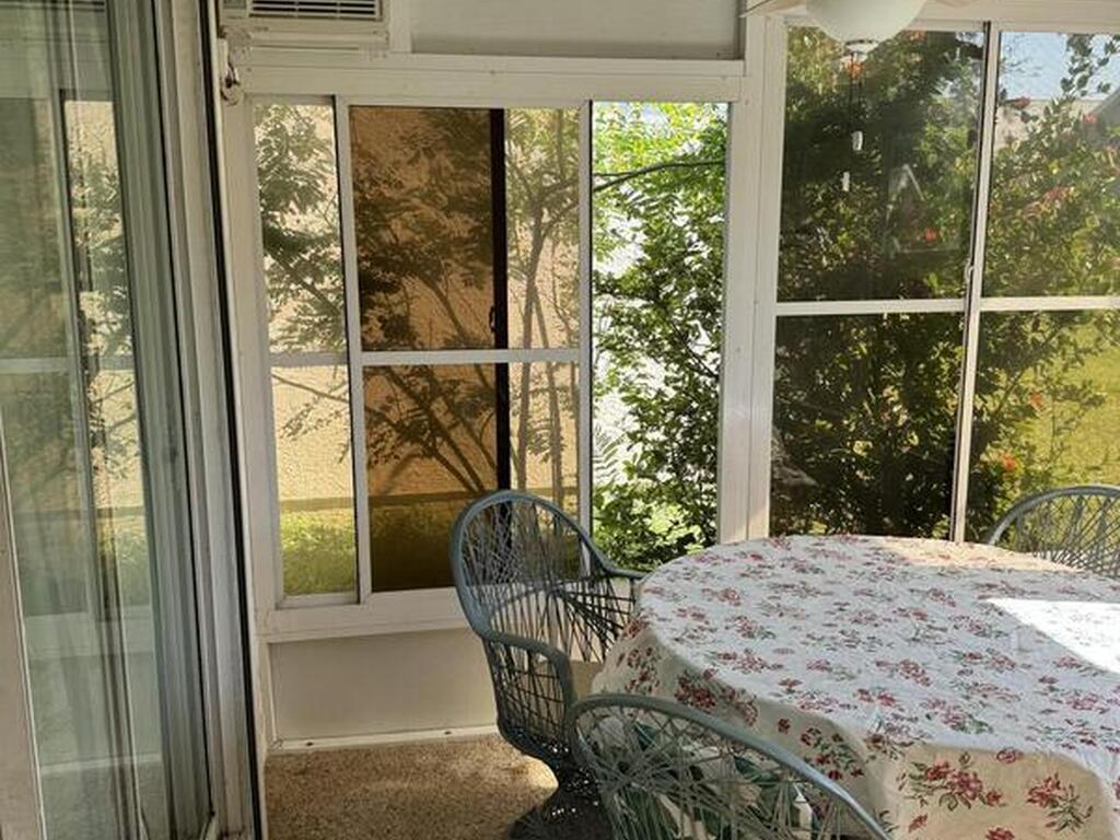 870 Cross Lake Drive, Melbourne, FL 32901