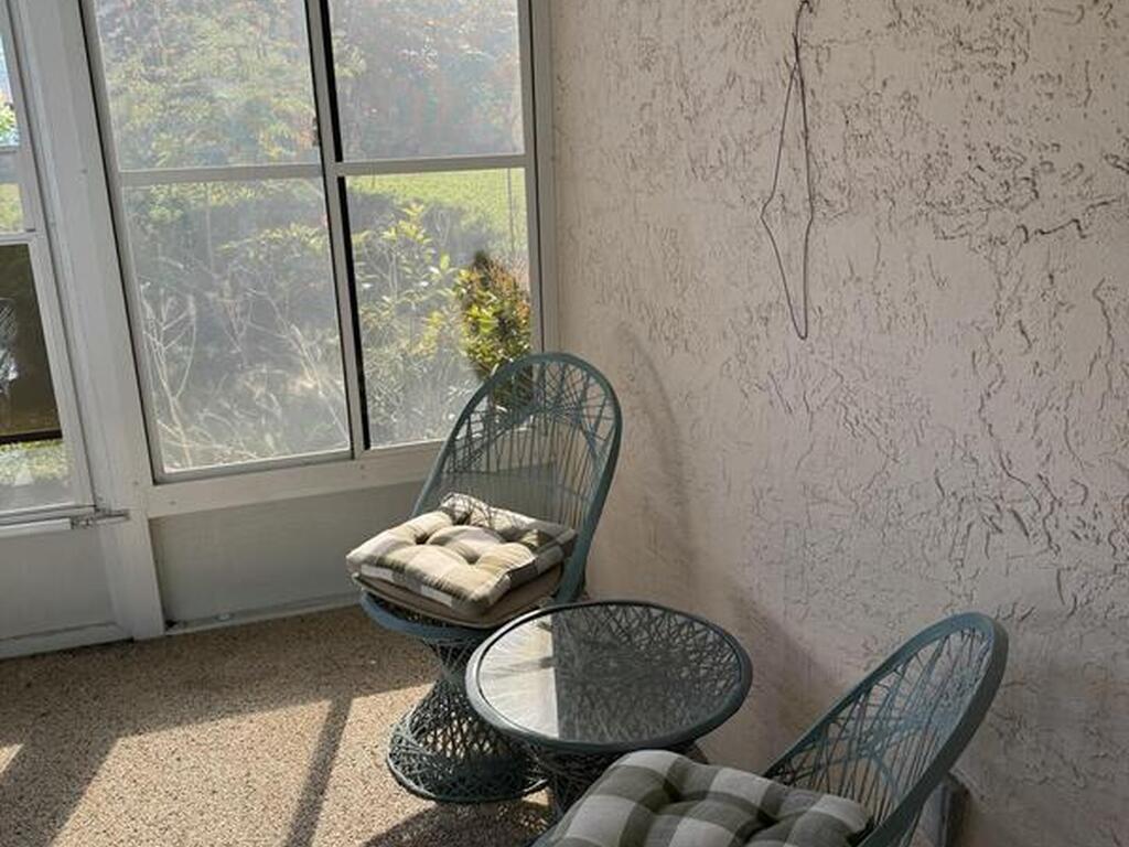 870 Cross Lake Drive, Melbourne, FL 32901